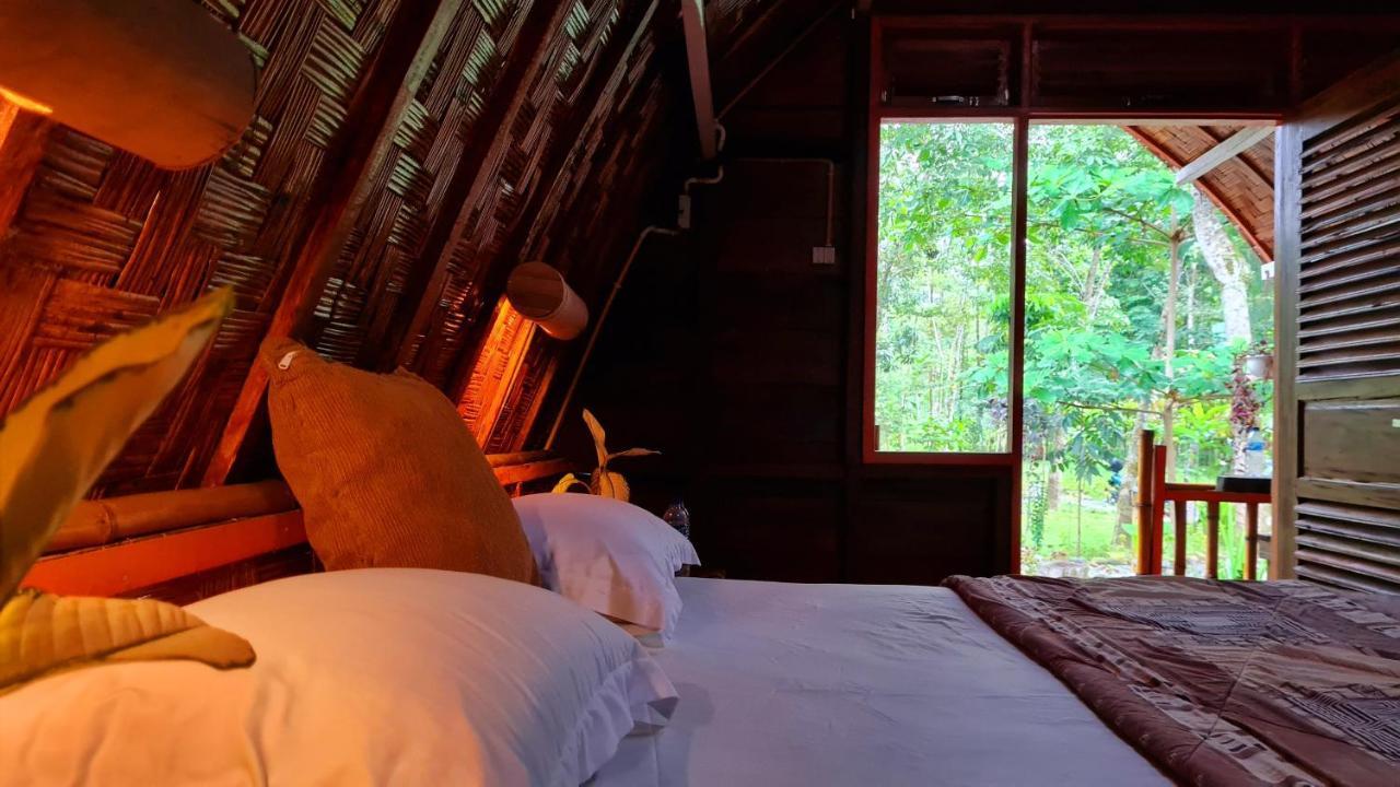 Etalauser Jungle Gate Ecoresort Bukit Lawang Exterior foto